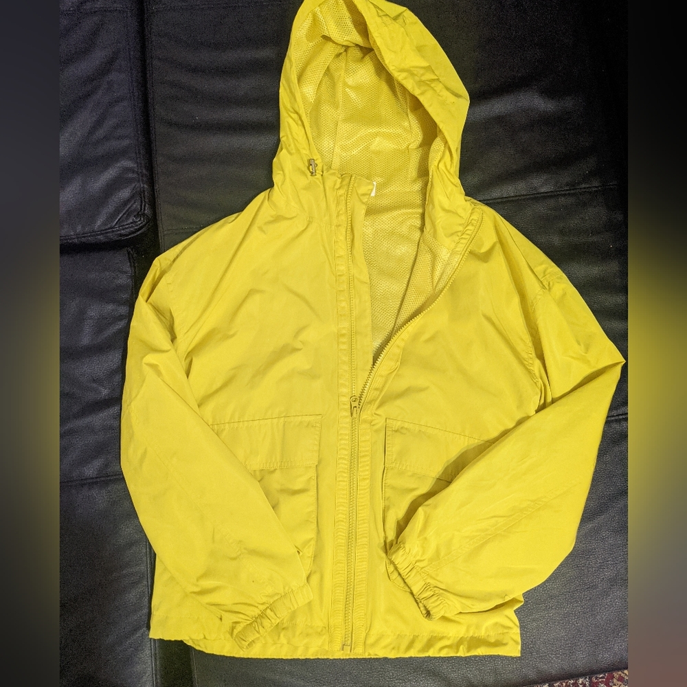 Women's raincoat